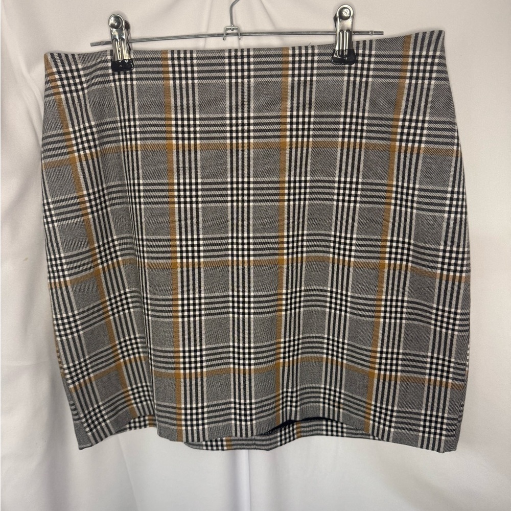 Express Gray and Tan Plaid Mini Skirt
